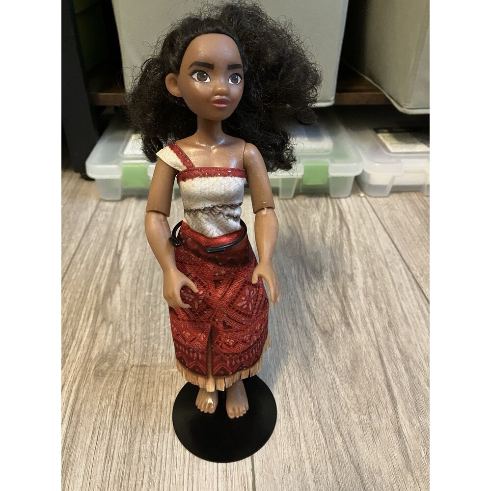 Disney Store Moana Doll 11" Articulated Arms Bendable Legs